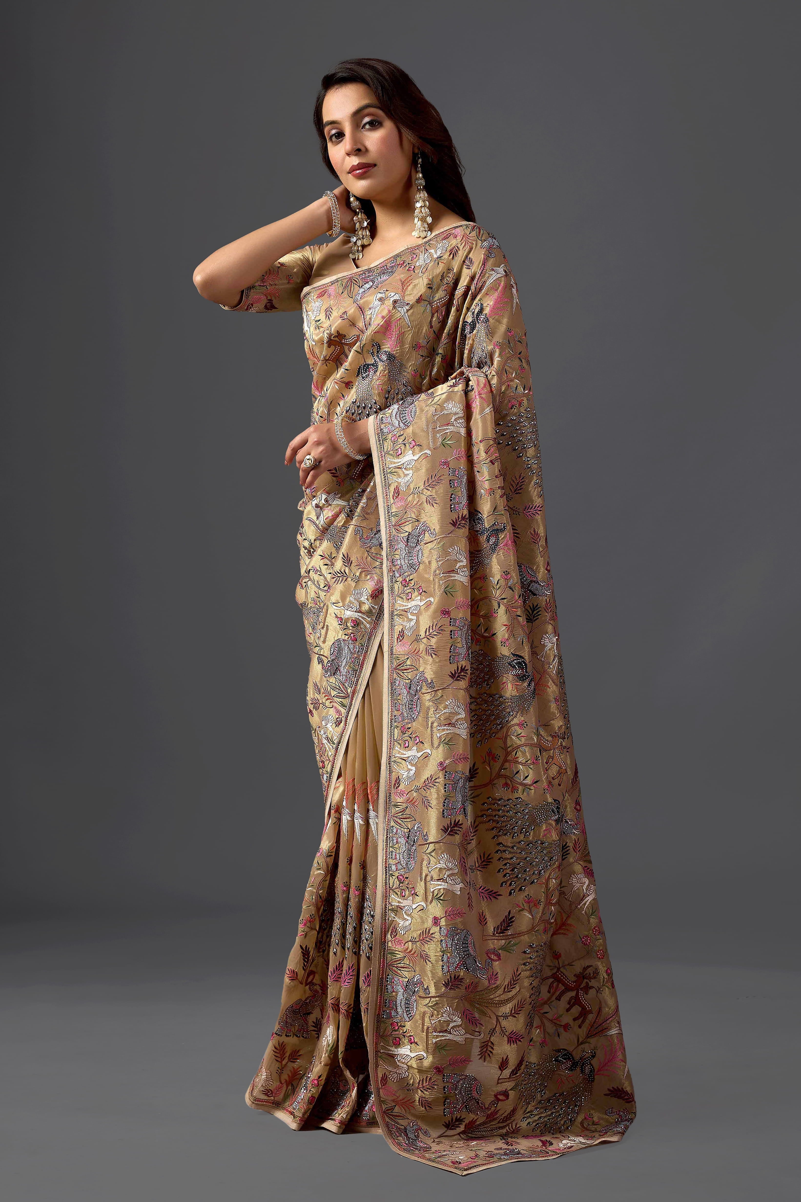 Beige giraffe Woven Saree with Nature Motif Embroidery