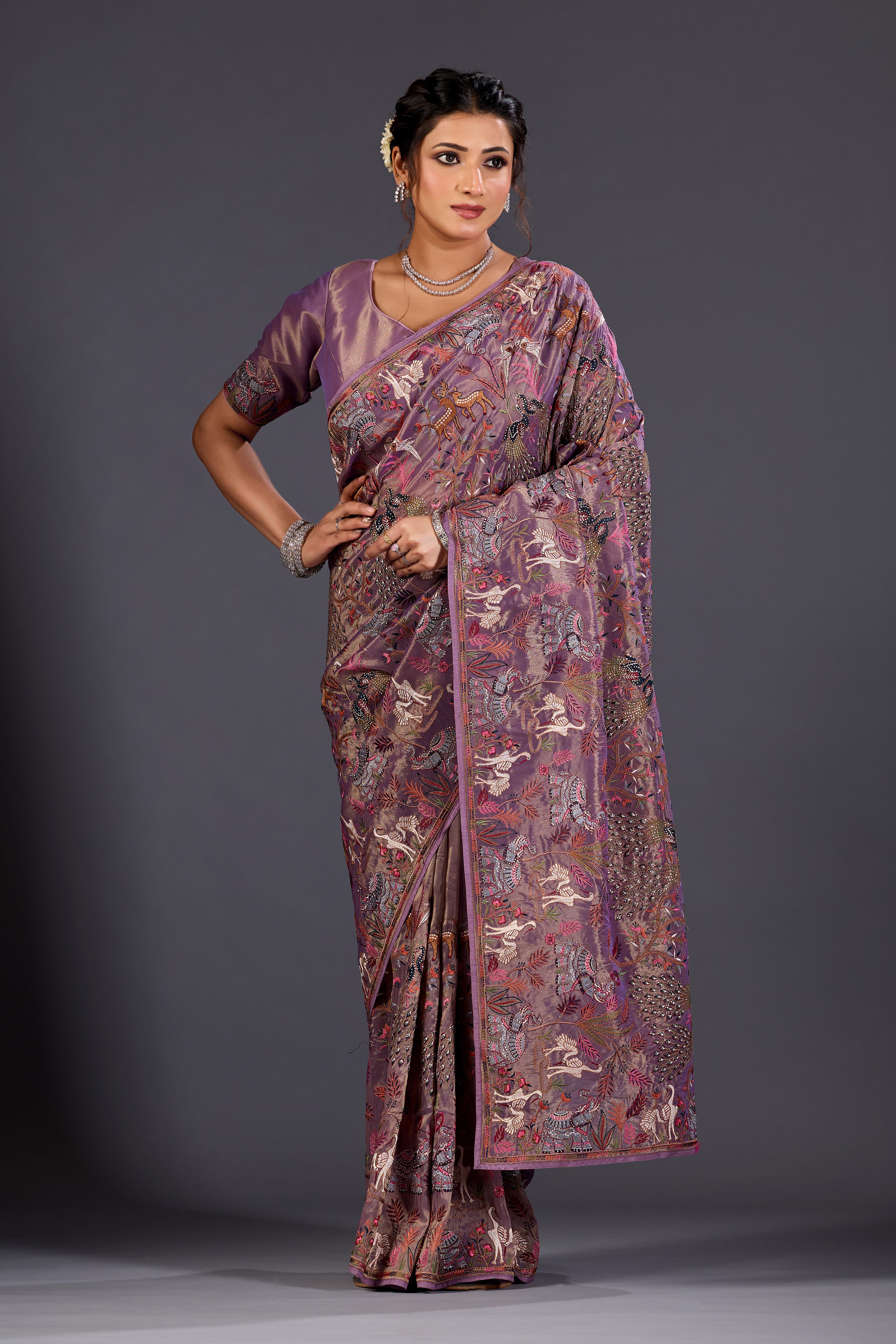 lilac Giraffe Woven Saree With Nature Motif Embrodiery