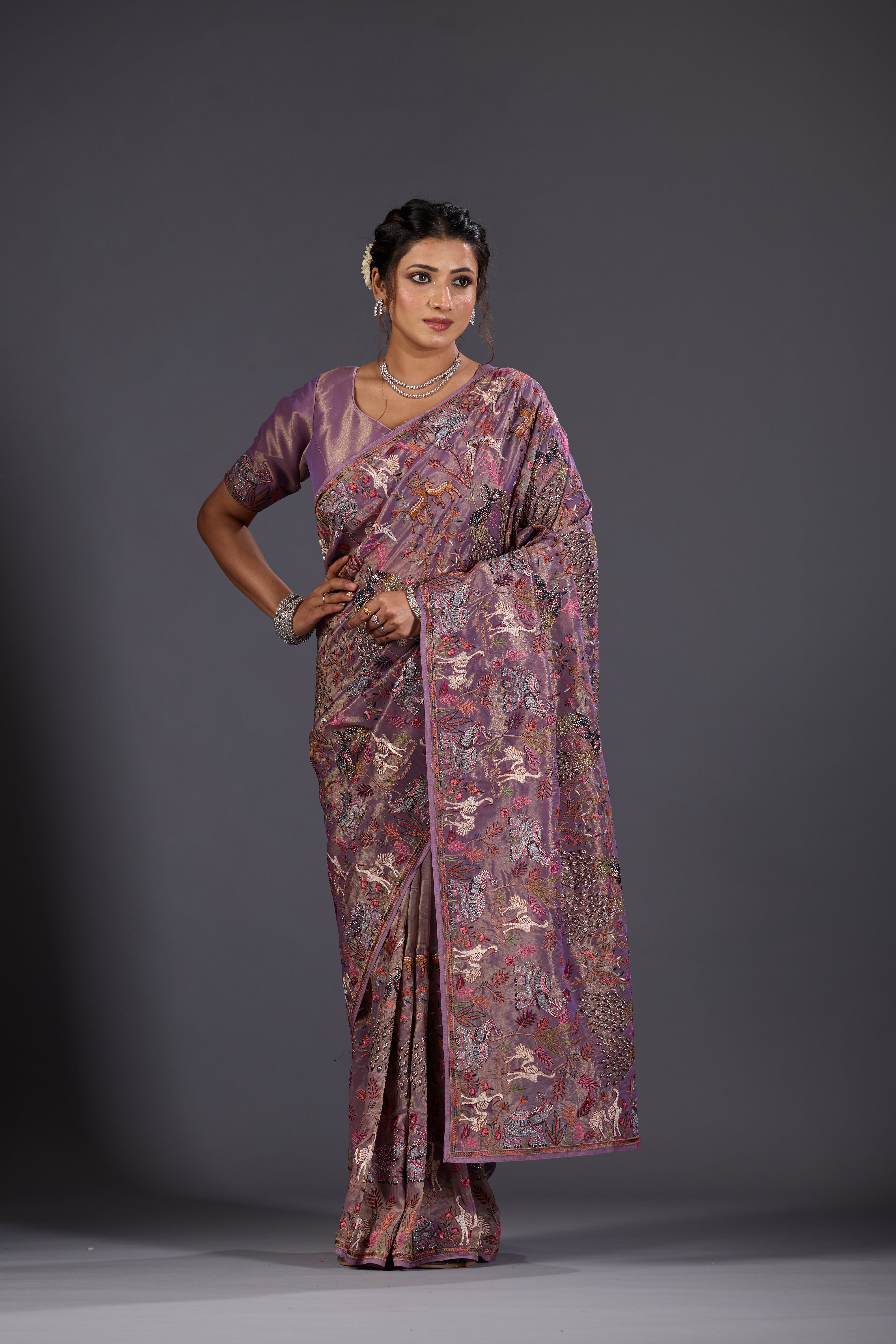 lilac Giraffe Woven Saree With Nature Motif Embrodiery