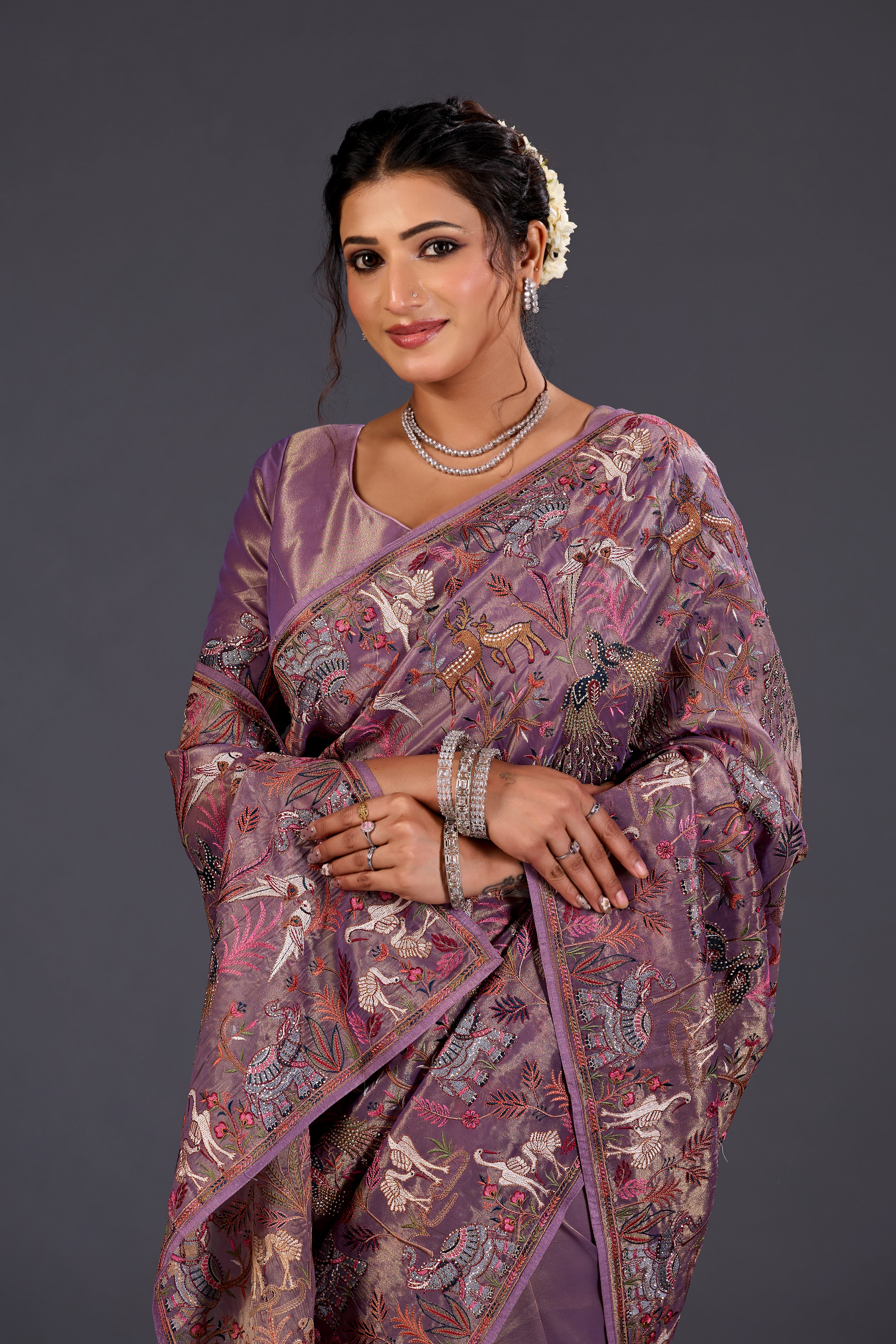 lilac Giraffe Woven Saree With Nature Motif Embrodiery