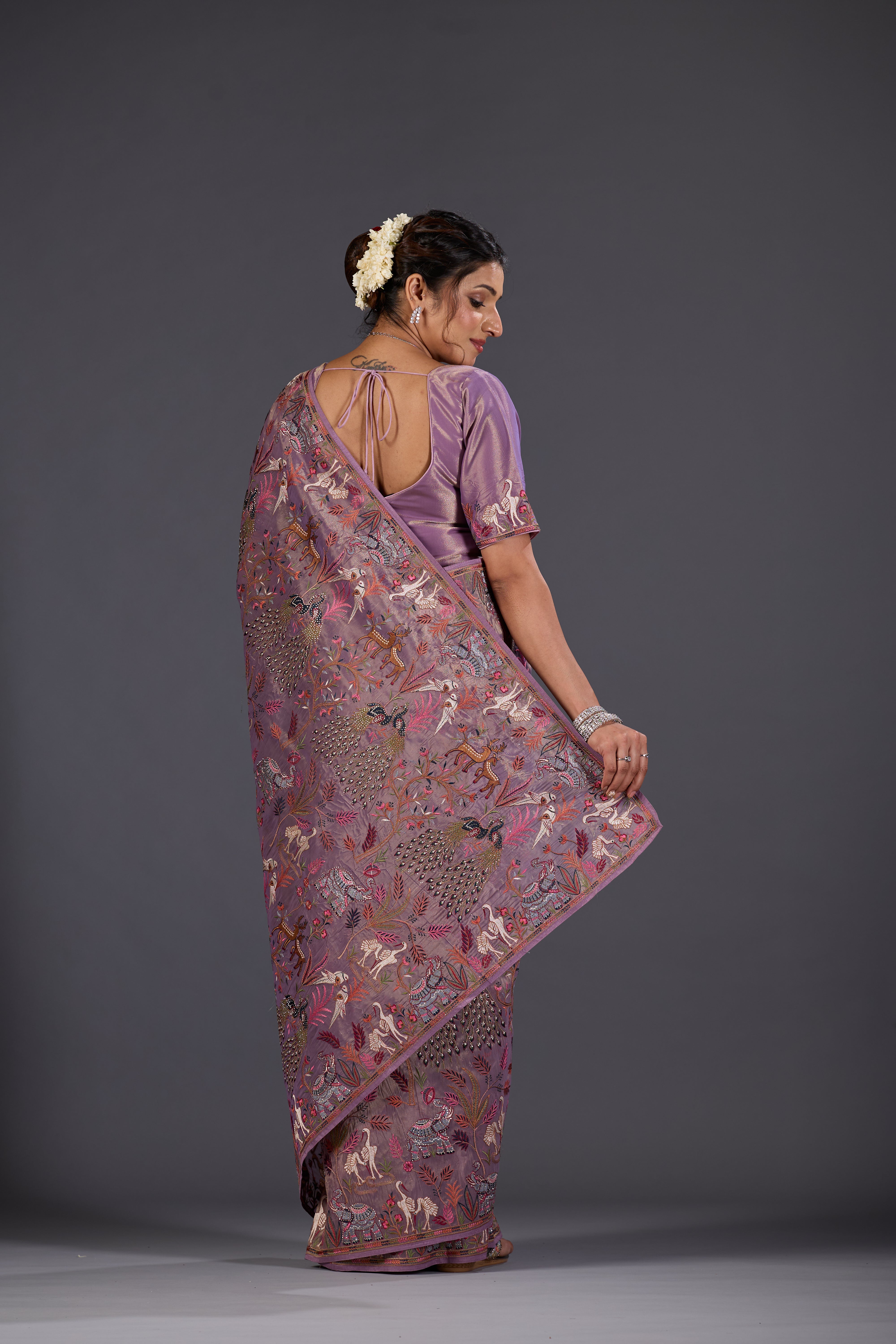 lilac Giraffe Woven Saree With Nature Motif Embrodiery